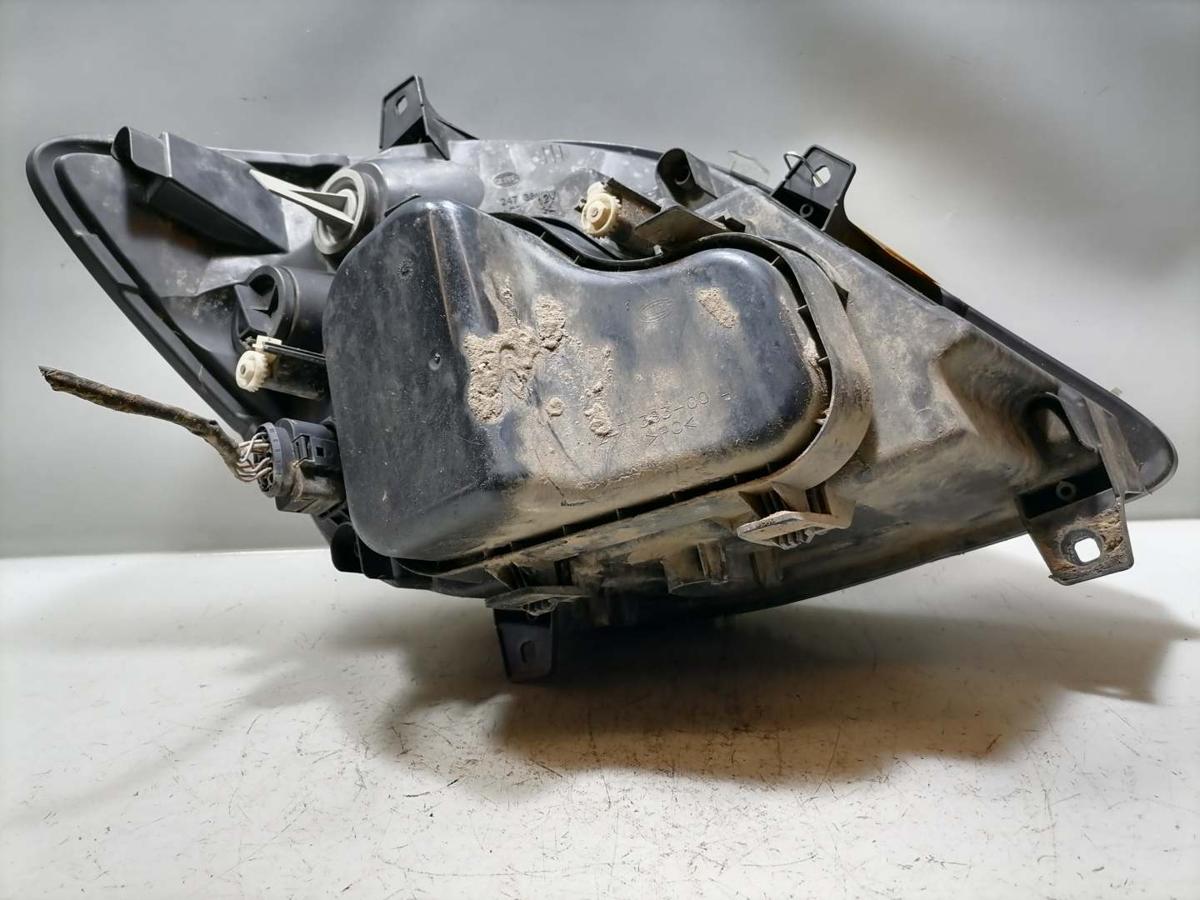 Mercedes Sprinter 906 original Scheinwerfer vorn links Halogen Bj.2010